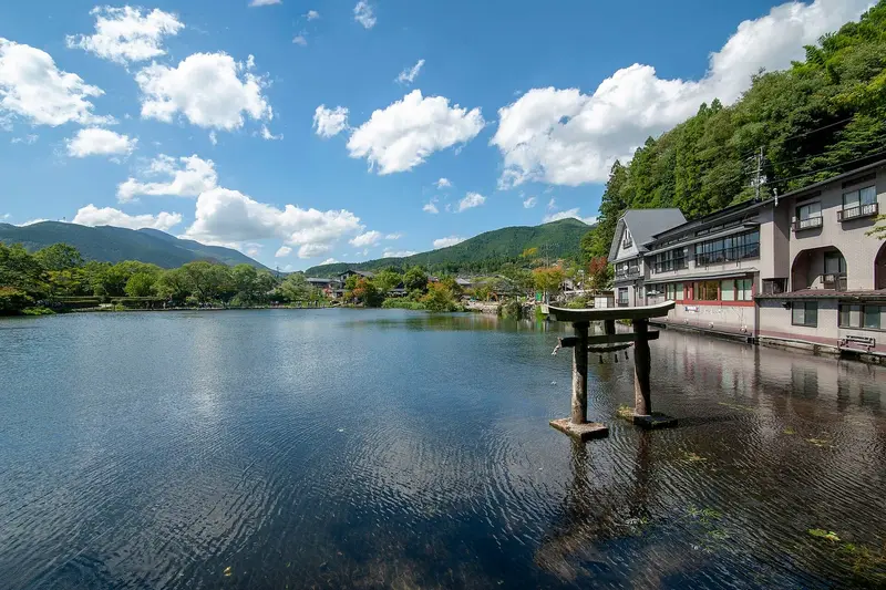 由布院(大分)の風景(イメージ)