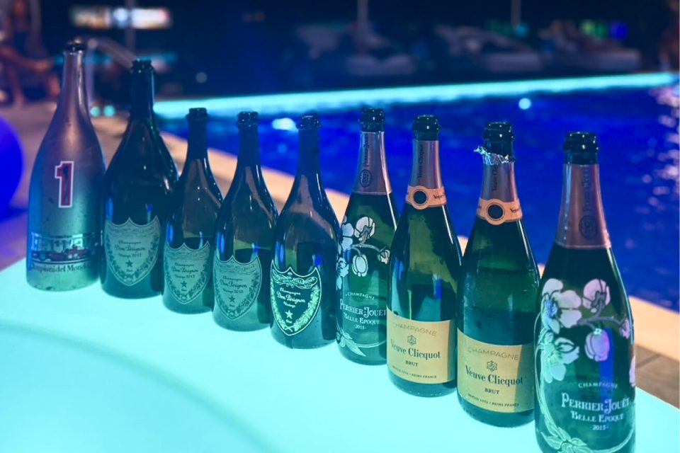 awaJ Beach Club(公式写真12)