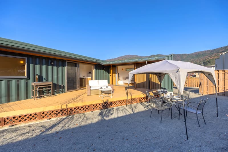 河口湖 BASE DOME GLAMPING 登り坂