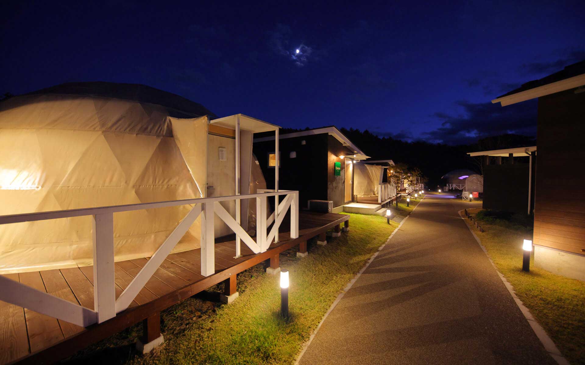 GLAMP DOME富士忍野(公式写真3)