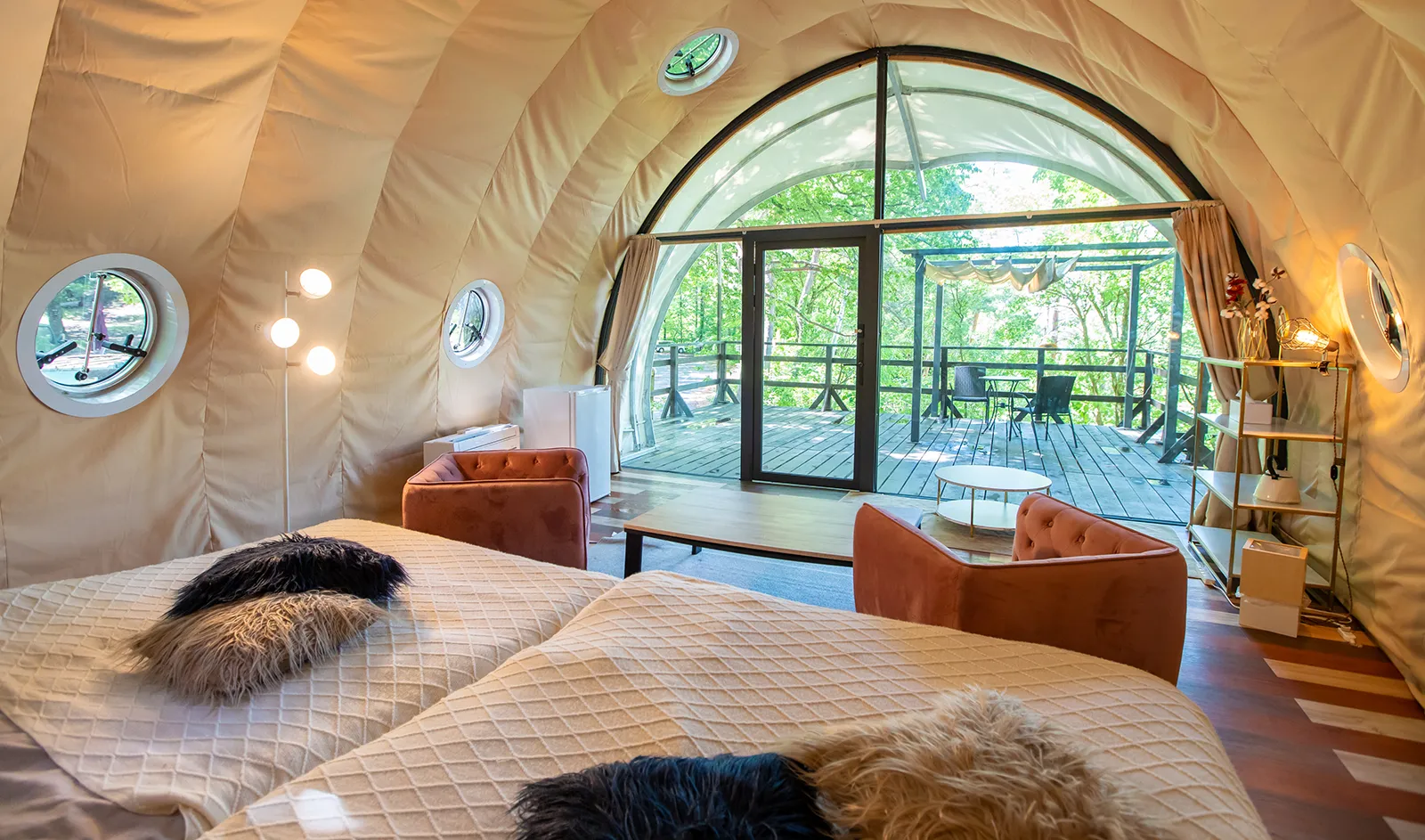 GLAMPING BASE enCamp(公式写真3)